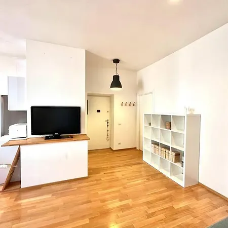 The Fontana Carlotta At Garbatella Apartament *